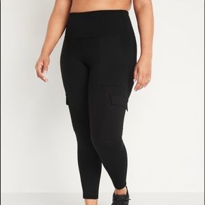 Old Navy high waisted black cargo leggings XL